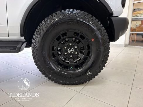 New 2026 Ford Bronco Outer Banks w/ Sasquatch Package AWD/4WD image 32