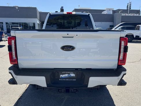 Used 2026 Ford F250 XLT w/ XLT Premium Package AWD/4WD image 5