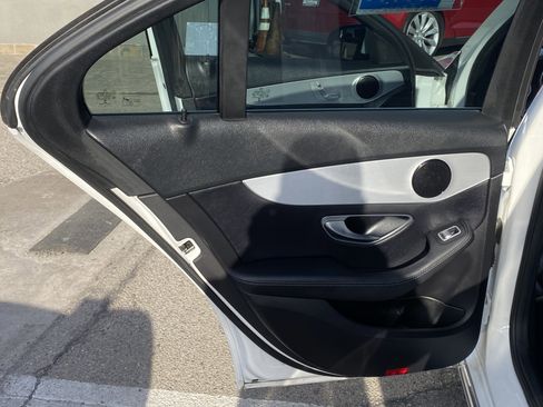 Used 2019 Mercedes-Benz C 300 Sedan image 13