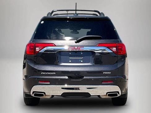 Certified 2018 GMC Acadia Denali w/ Technology Package AWD/4WD image 5