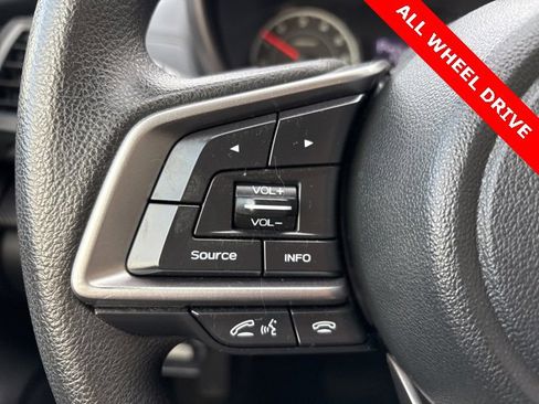 Used 2018 Subaru Impreza 2.0i Premium image 14