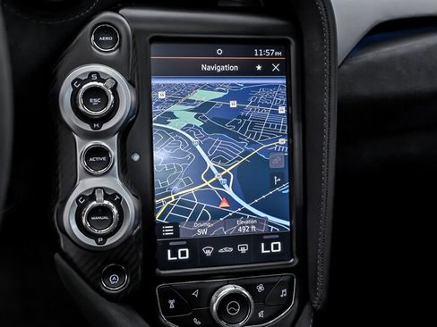 Used 2018 McLaren 720S Performance RWD image 34