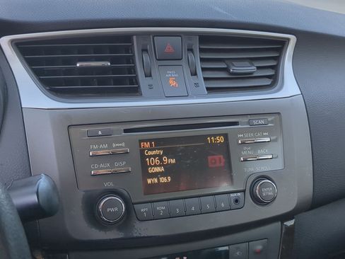 Used 2014 Nissan Sentra SL image 15