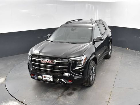 Used 2026 GMC Terrain AT4 w/ LPO, Floor Liner Package AWD/4WD image 29