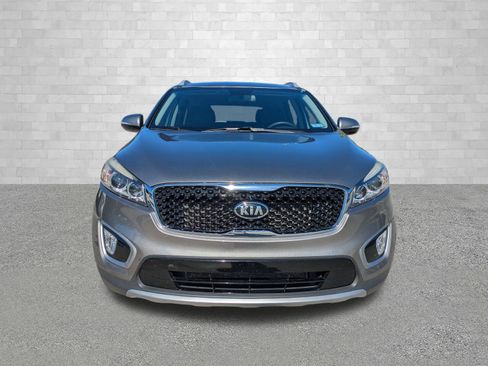 Used 2017 Kia Sorento EX image 6