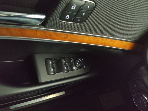 Used 2019 Lincoln Nautilus Select AWD/4WD image 27