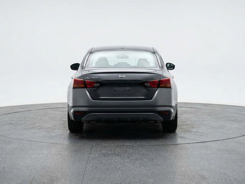 Used 2025 Nissan Altima 2.5 SV image 7