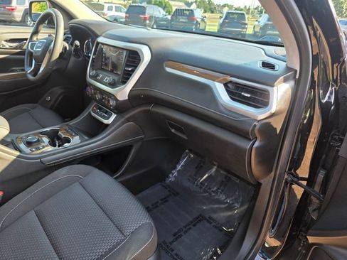 Used 2023 GMC Acadia SLE w/ Driver Convenience Package AWD/4WD image 10