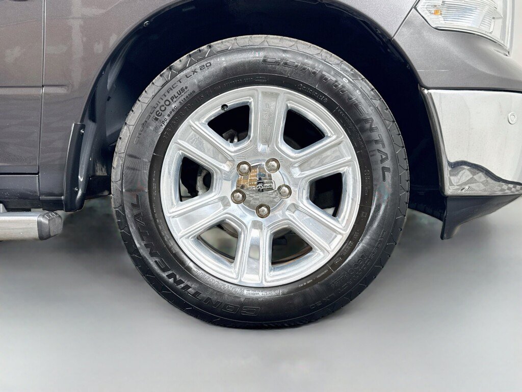 Used 2017 RAM 1500 Lone Star RWD image 44