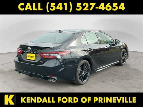 Used 2023 Toyota Camry XSE image 5