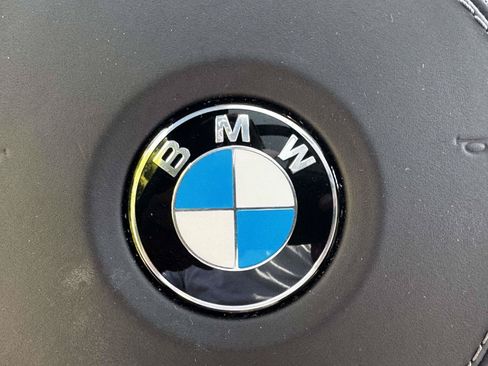 Used 2021 BMW X5 xDrive40i w/ M Sport Package AWD/4WD image 34
