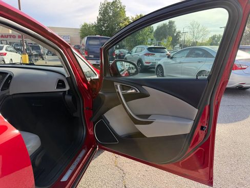 Used 2015 Buick Verano image 21