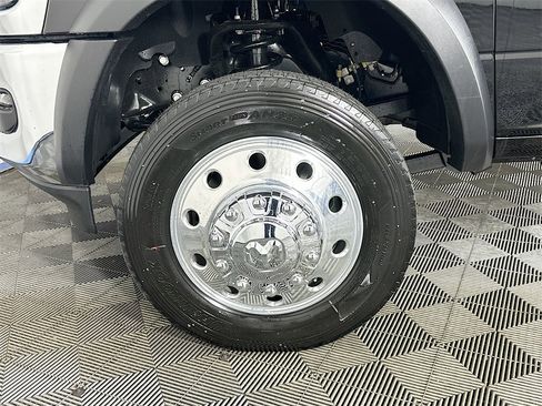 New 2026 RAM 5500 Tradesman w/ Chrome Appearance Group image 16