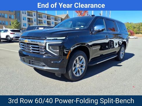 New 2025 Chevrolet Suburban Premier image 36