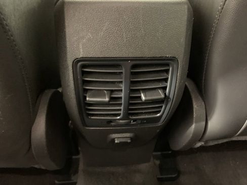 Used 2019 Ford Escape SEL AWD/4WD image 30