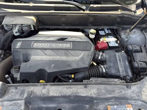 Used 2019 Lincoln Nautilus Reserve AWD/4WD image 22