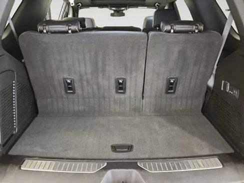 Used 2024 GMC Yukon AT4 w/ AT4 Premium Plus Package AWD/4WD image 25
