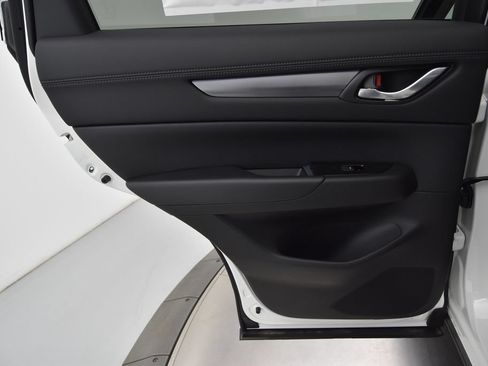 Certified 2025 MAZDA CX-5 AWD 2.5 S w/ Select Package image 28