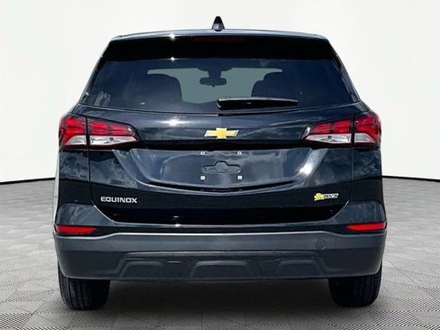 Used 2024 Chevrolet Equinox LS w/ LS Convenience Package FWD image 5