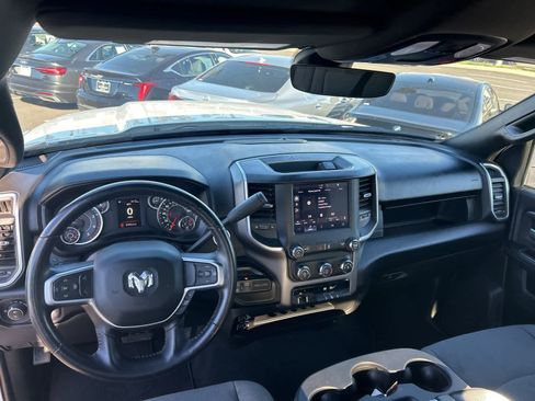 Used 2024 RAM 3500 Big Horn image 31