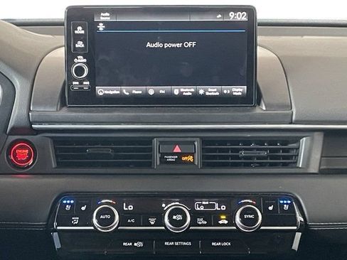 Used 2023 Honda Pilot Elite image 13