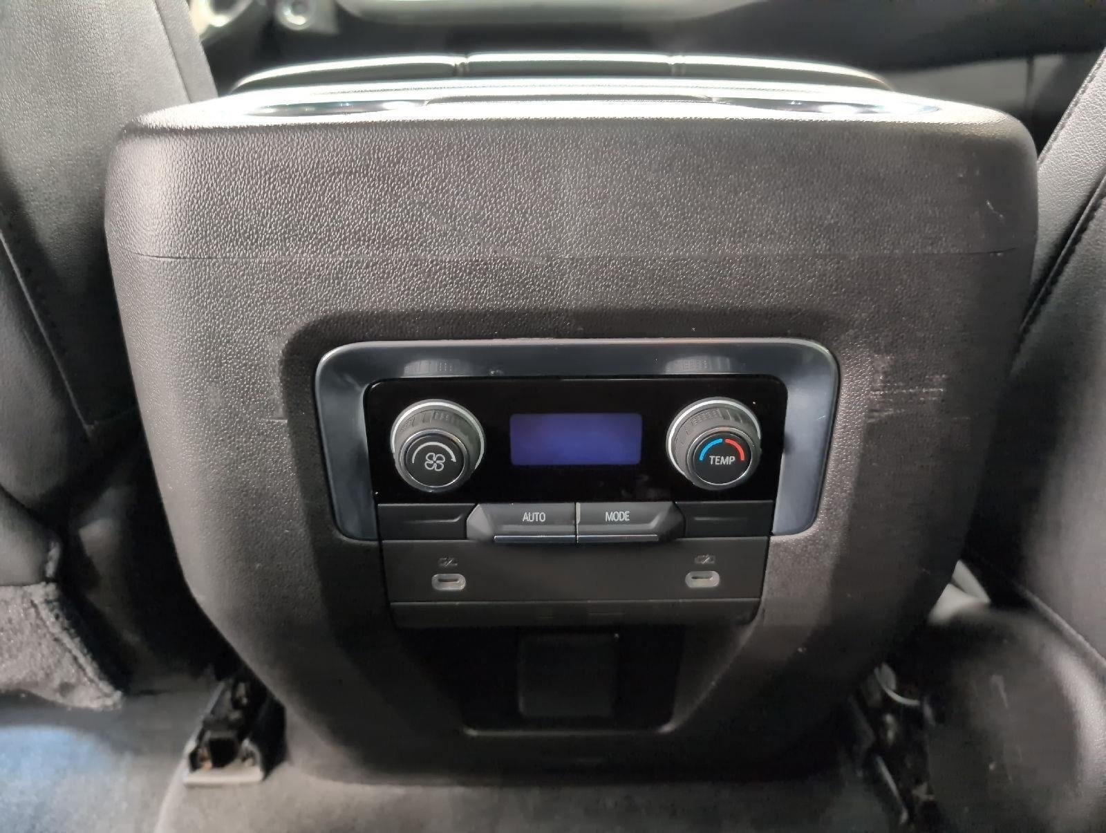 Used 2021 Chevrolet Tahoe LT AWD/4WD image 22