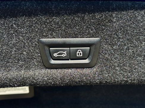 Used 2020 BMW M340i w/ Parking Assistance Package image 27