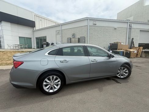Used 2023 Chevrolet Malibu LT FWD image 3