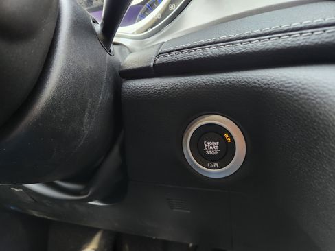 New 2026 Chrysler Pacifica Select FWD image 24