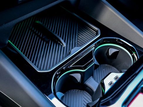 New 2026 BMW M5 Touring image 21