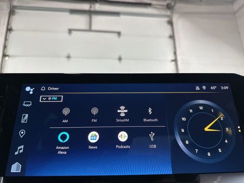 Used 2023 Chevrolet Silverado 1500 RST image 27