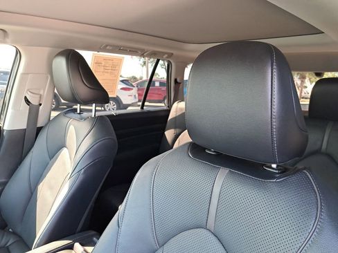 Used 2024 Toyota Grand Highlander Platinum image 19