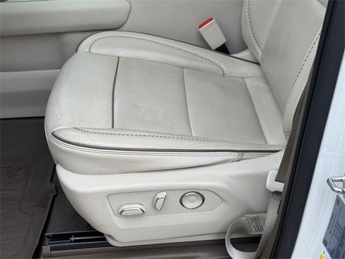 Used 2021 GMC Yukon Denali w/ Denali Premium Package image 19