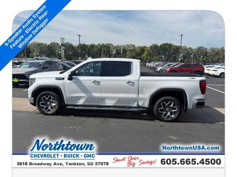 Used 2022 GMC Sierra 1500 SLT w/ SLT Premium Plus Package AWD/4WD image 13