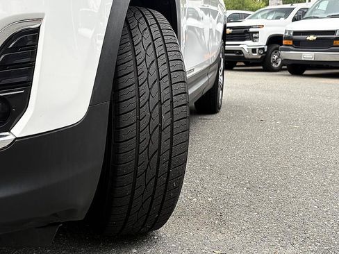 Used 2020 GMC Terrain SLT w/ Preferred Package AWD/4WD image 25