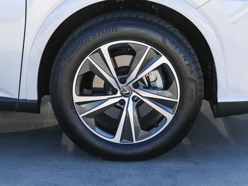 Certified 2025 Lexus RX 350 Premium w/ Accessory Package (Z1) FWD image 9