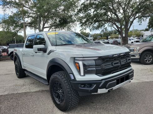 Used 2026 Ford F150 Raptor AWD/4WD image 2