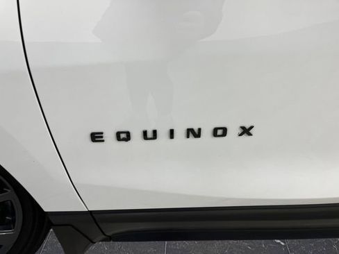 Used 2024 Chevrolet Equinox RS w/ RS Leather Package image 34