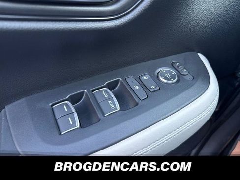 New 2027 Honda HR-V EX-L image 8