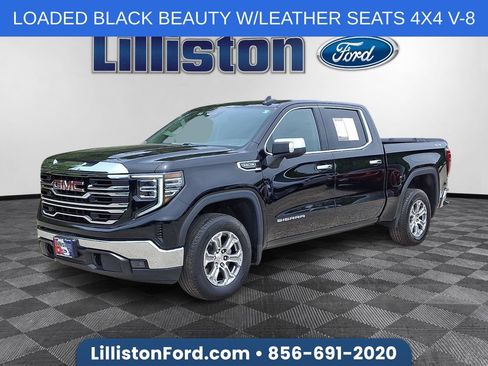 Used 2025 GMC Sierra 1500 SLT AWD/4WD image 1