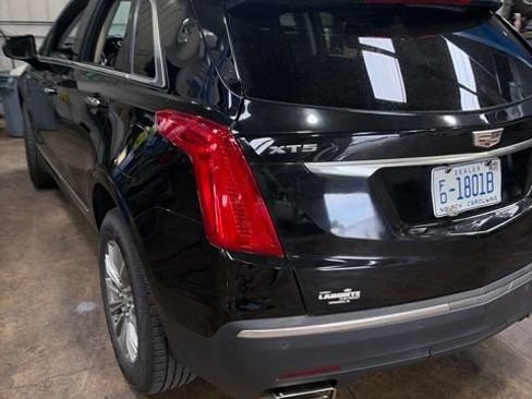 Used 2017 Cadillac XT5 Luxury w/ Driver Awareness Package FWD image 10