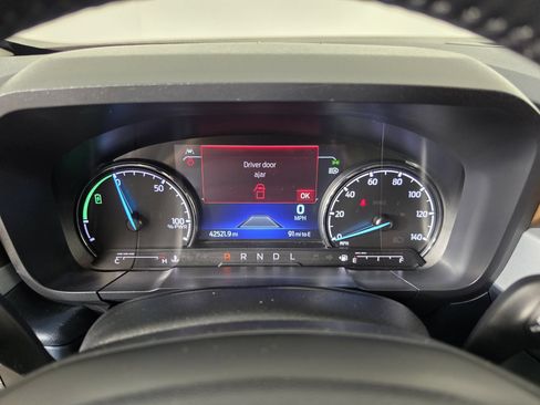 Used 2022 Ford Maverick Lariat w/ Lariat Luxury Package FWD image 12