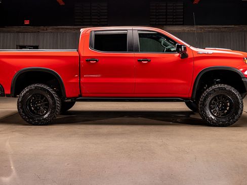 Used 2025 Chevrolet Silverado 1500 ZR2 w/ ZR2 Bison Edition image 11