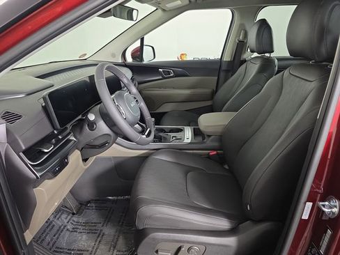 New 2026 Kia Carnival image 19