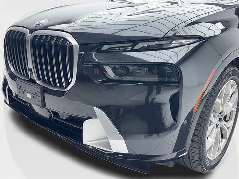 Used 2024 BMW X7 xDrive40i image 5