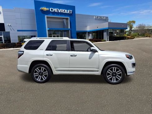 Used 2022 Toyota 4Runner Limited AWD/4WD image 25