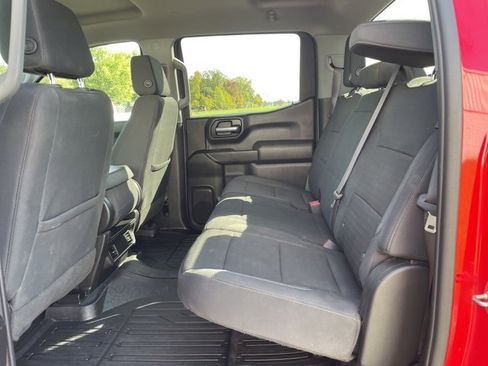 Used 2023 GMC Sierra 1500 Pro w/ Convenience Package image 9