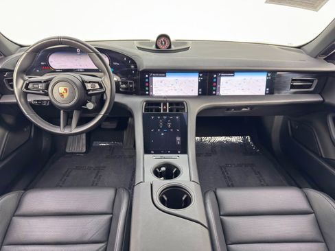 Used 2022 Porsche Taycan RWD image 13