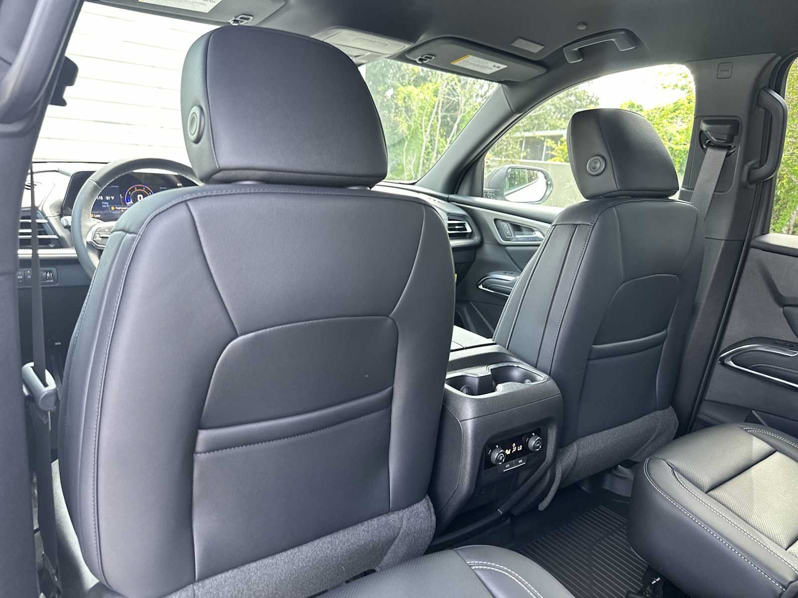 New 2026 Chevrolet Traverse LT w/ LPO, Floor Liner Package FWD image 16