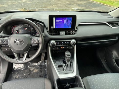 Used 2025 Toyota RAV4 XLE w/ Weather Package image 28